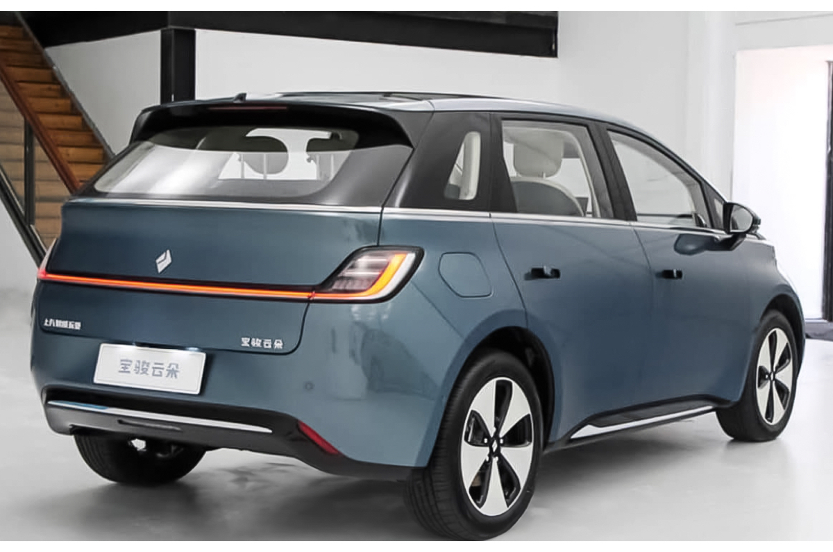 MG lines up all-new EV MPV, SUV for India - Image 2